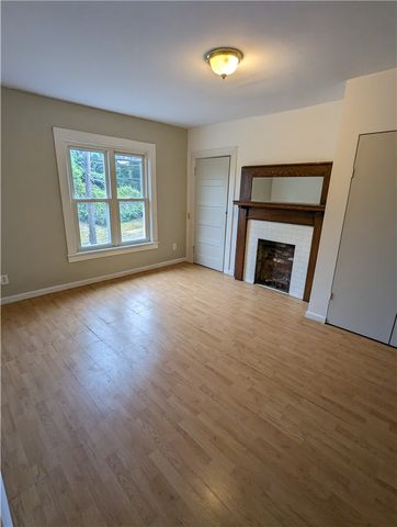 2113 Orchard St, Munhall, PA 15120