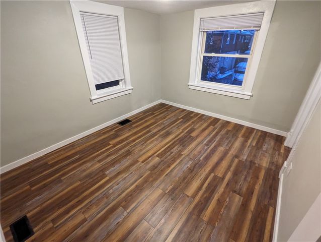 2113 Orchard St, Munhall, PA 15120