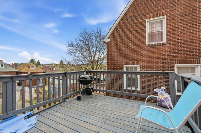 2113 Orchard St, Munhall, PA 15120