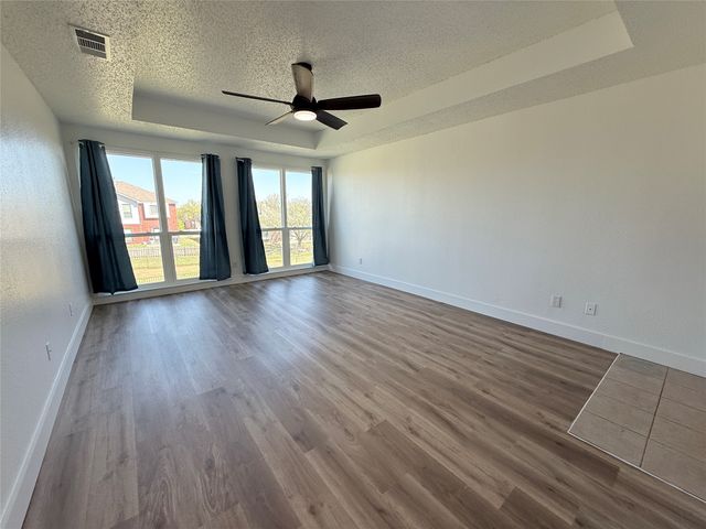 6014 San Marino Court, Rowlett, TX 75089