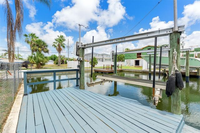 13930 SOMMERS AVENUE, Hudson, FL 34667