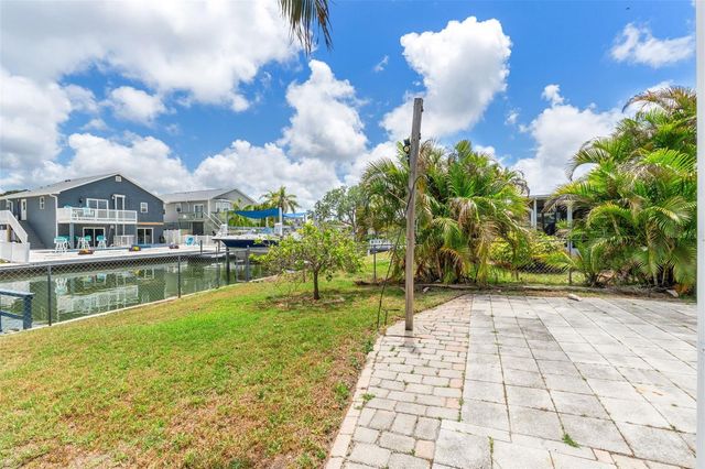 13930 SOMMERS AVENUE, Hudson, FL 34667