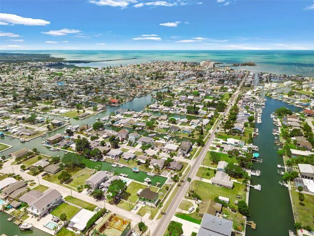 13930 SOMMERS AVENUE, Hudson, FL 34667