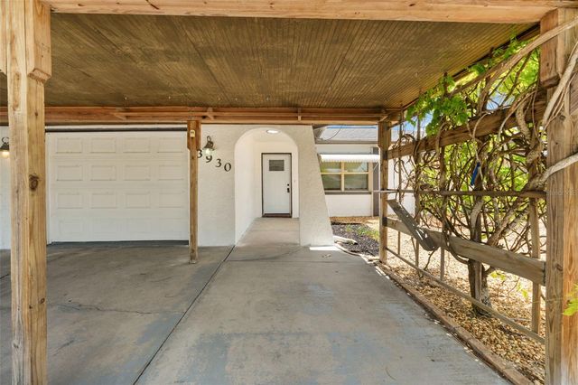 13930 SOMMERS AVENUE, Hudson, FL 34667