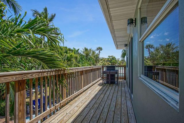 1578 Thumb Point Dr, Fort Pierce, FL 34949