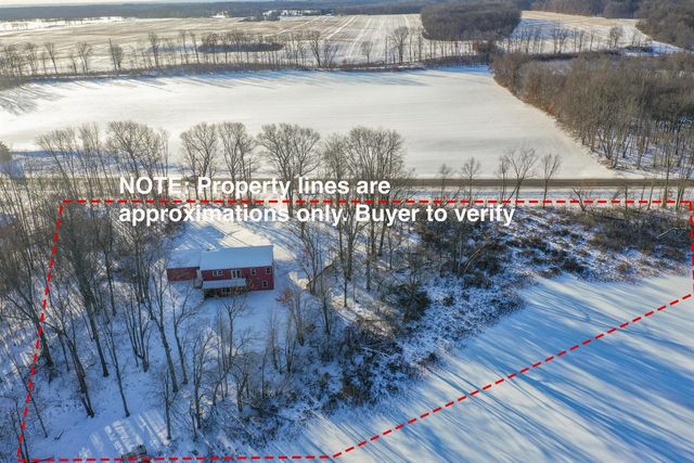 11582 M-60, Three Rivers, MI 49093