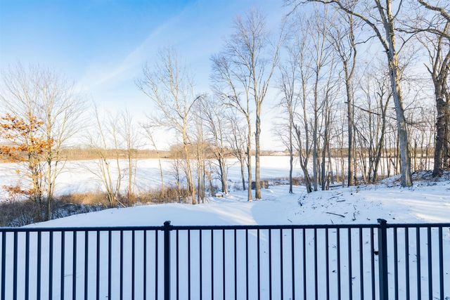 11582 M-60, Three Rivers, MI 49093