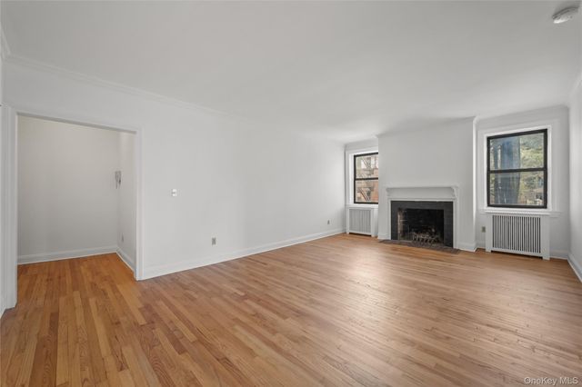 68 E Hartsdale Avenue 4E, Hartsdale, NY 10530