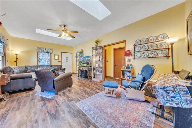 841 Bedford RD, Vinton, VA 24179