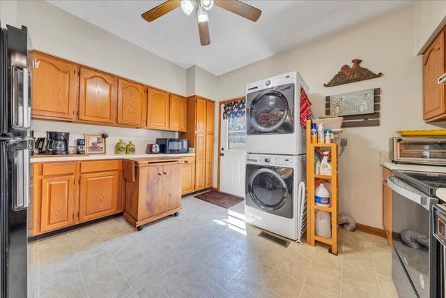 841 Bedford RD, Vinton, VA 24179