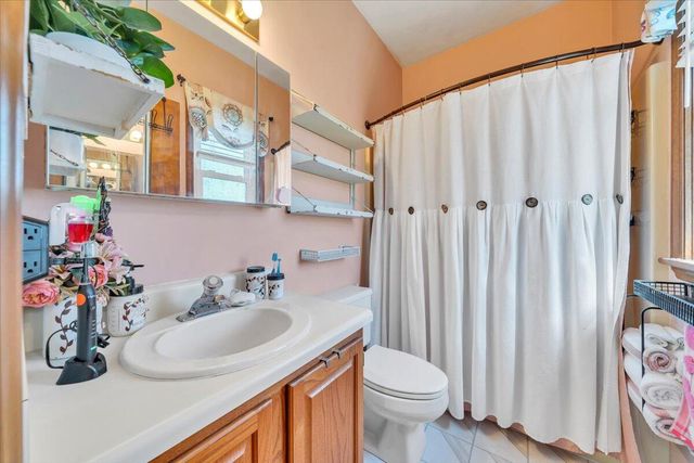 841 Bedford RD, Vinton, VA 24179