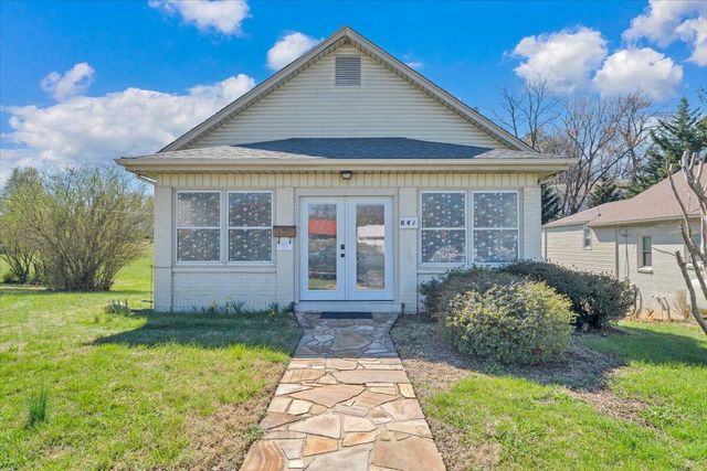 841 Bedford RD, Vinton, VA 24179