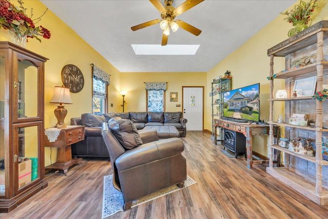 841 Bedford RD, Vinton, VA 24179