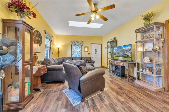 841 Bedford RD, Vinton, VA 24179