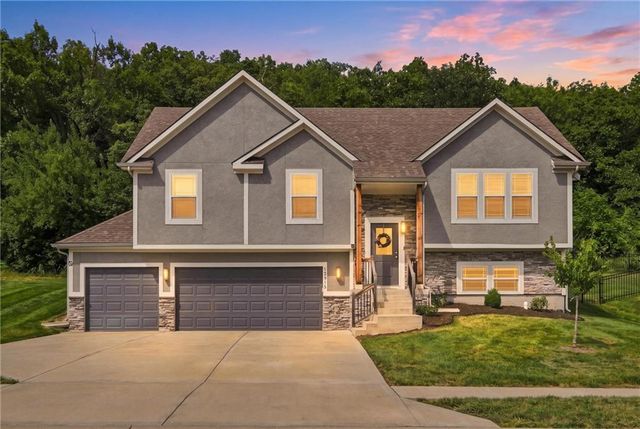 12216 E 89th Terrace, Kansas City, MO 64138