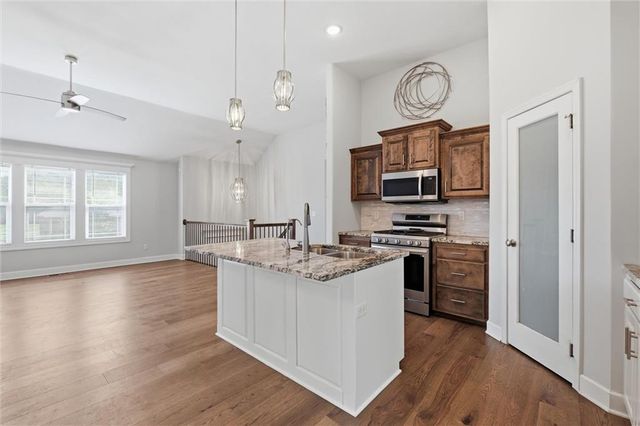12216 E 89th Terrace, Kansas City, MO 64138