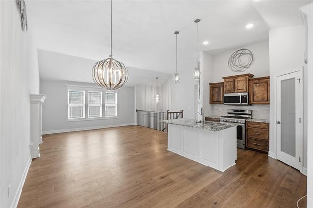 12216 E 89th Terrace, Kansas City, MO 64138