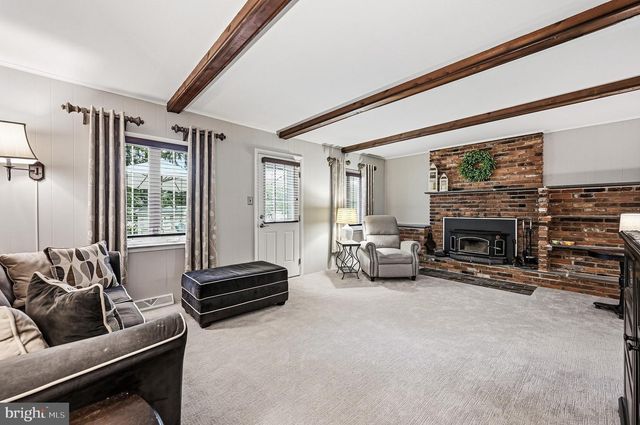 663 SERRILL DR, Hatboro, PA 19040