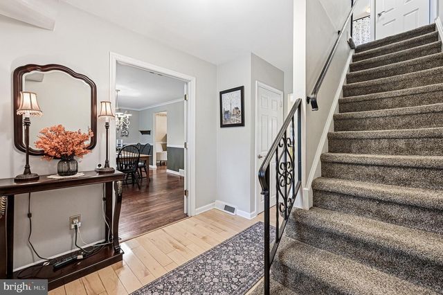 663 SERRILL DR, Hatboro, PA 19040