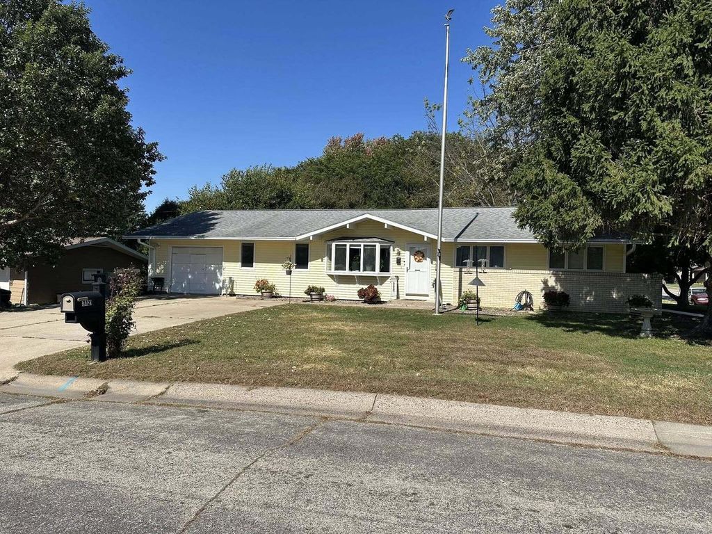 3121 Glendale AVENUE, La Crosse, WI 54601