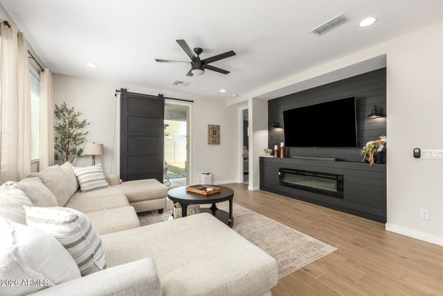 17322 W VALENTINE Street, Surprise, AZ 85388