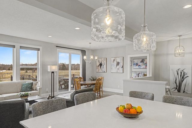 17917 Gresford Lane, Lakeville, MN 55044