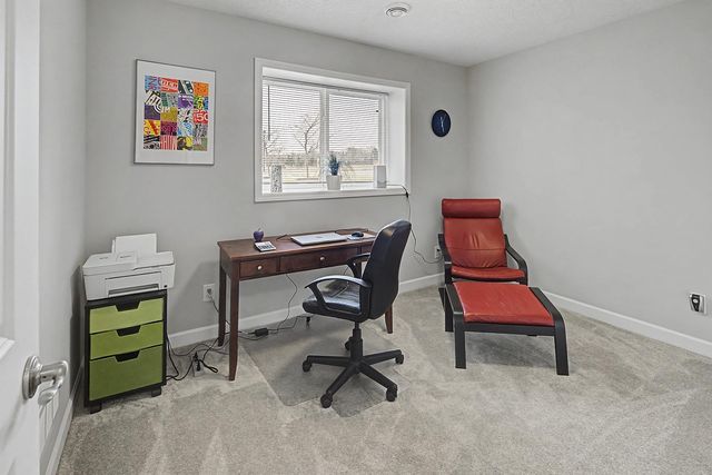 17917 Gresford Lane, Lakeville, MN 55044