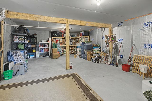 17917 Gresford Lane, Lakeville, MN 55044