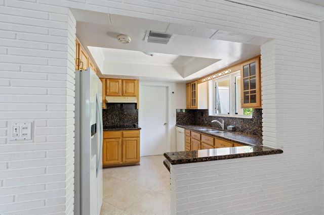 5930 NE 21st Dr, Fort Lauderdale, FL 33308