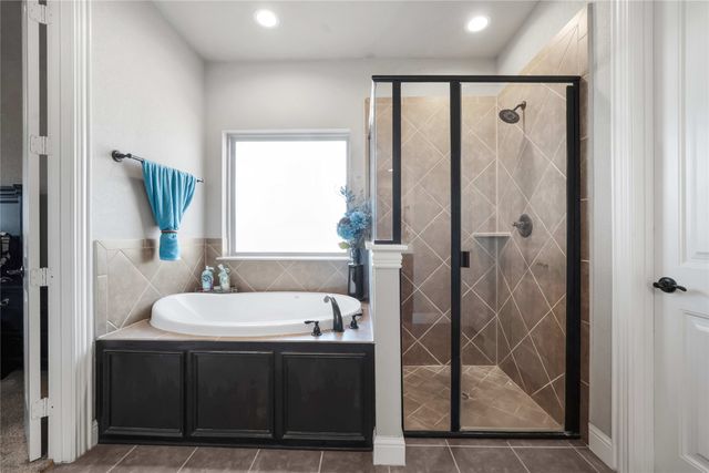 3508 Laurenwood Drive, Crowley, TX 76036