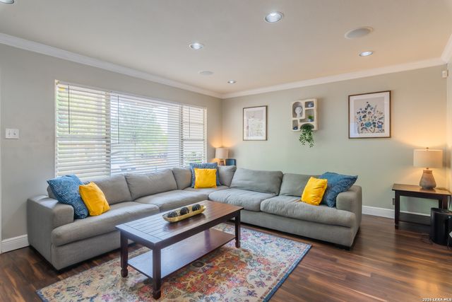 4415 Chedder, San Antonio, TX 78229