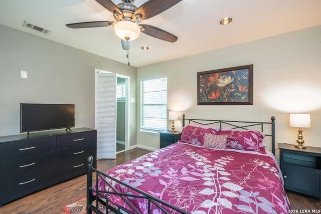 4415 Chedder, San Antonio, TX 78229