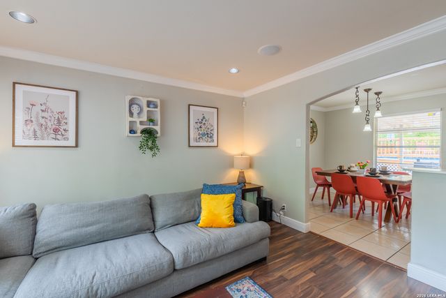 4415 Chedder, San Antonio, TX 78229