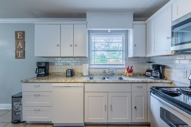 4415 Chedder, San Antonio, TX 78229