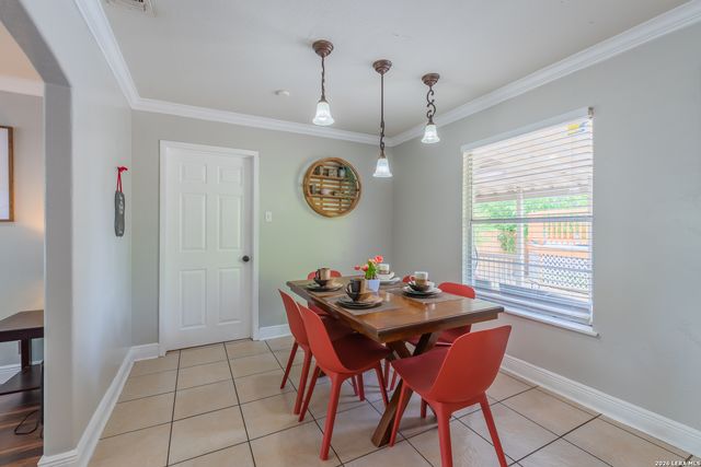 4415 Chedder, San Antonio, TX 78229