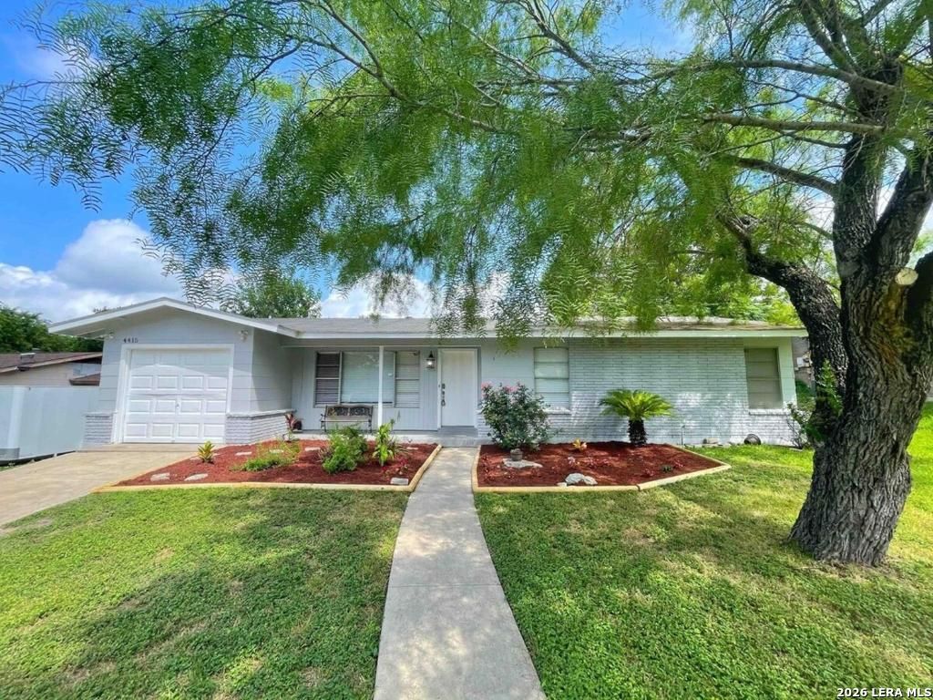 4415 Chedder, San Antonio, TX 78229