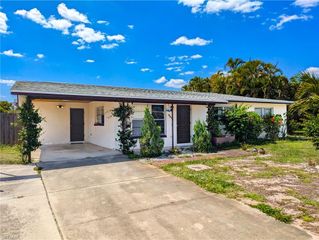 4848 Ipswitch CT, Fort Myers, FL 33907