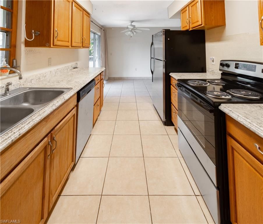 4848 Ipswitch CT, FORT MYERS, FL 33907 — photo 4