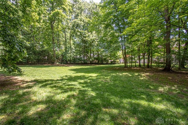 6749 Penridge Drive, Centerville, OH 45459
