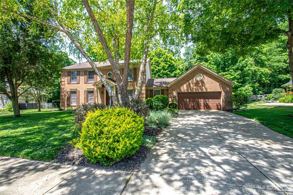 6749 Penridge Drive, Centerville, OH 45459