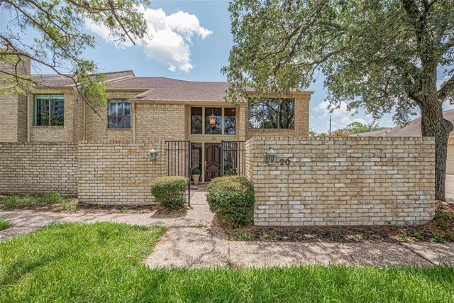 15600 Barkers Landing Road 20, Houston, TX 77079