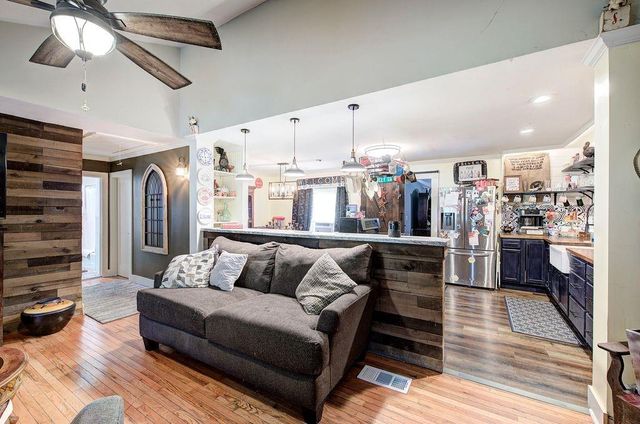 115 Lindsey Drive, Cartersville, GA 30120