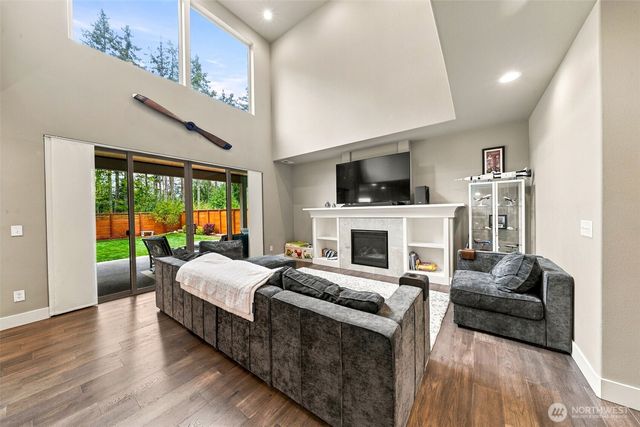 20013 145th Street E, Bonney Lake, WA 98391