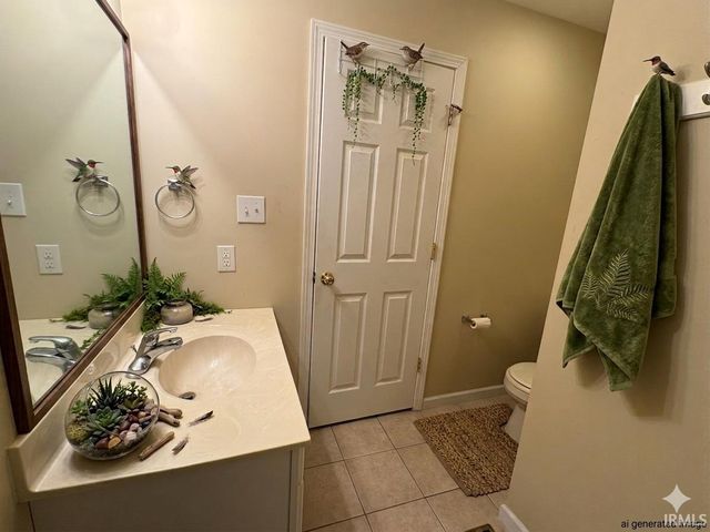 3469 S Oaklawn Circle, Bloomington, IN 47401