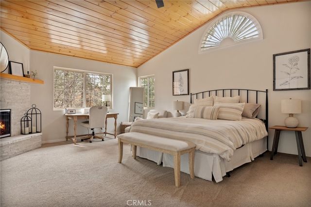 32425 Snowshoe, Running Springs, CA 92382