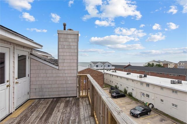 824 W Ocean View Ave Apt J, Norfolk, VA 23503