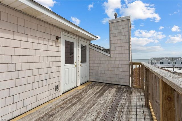 824 W Ocean View Ave Apt J, Norfolk, VA 23503