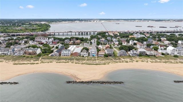 824 W Ocean View Ave Apt J, Norfolk, VA 23503