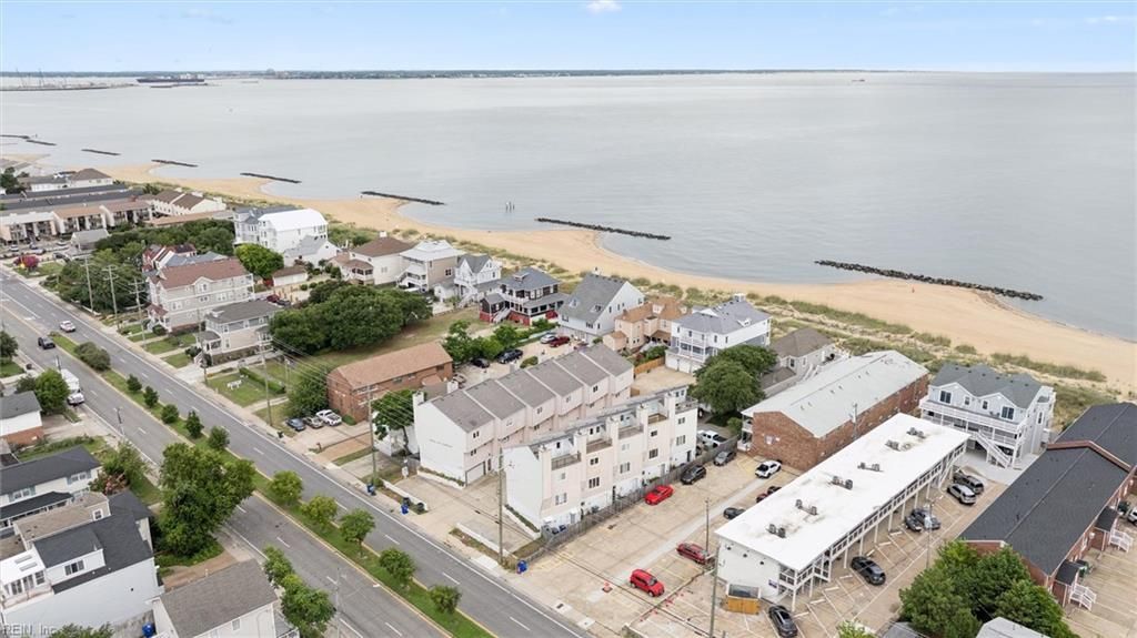 824 W Ocean View Ave Apt J, Norfolk, VA 23503