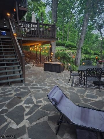 7 Woodbine Ln, Sparta Twp., NJ 07871
